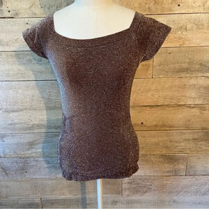 🛍️3/$30 Runners women’s‎ brown sparkly fitted top in  size M/L